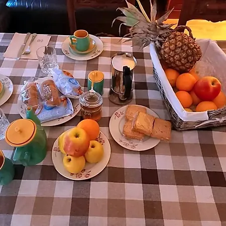 فندق مبيت وإفطار I Filoksenia *